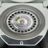 Corning LSE High Speed Microcentrifuge image 2